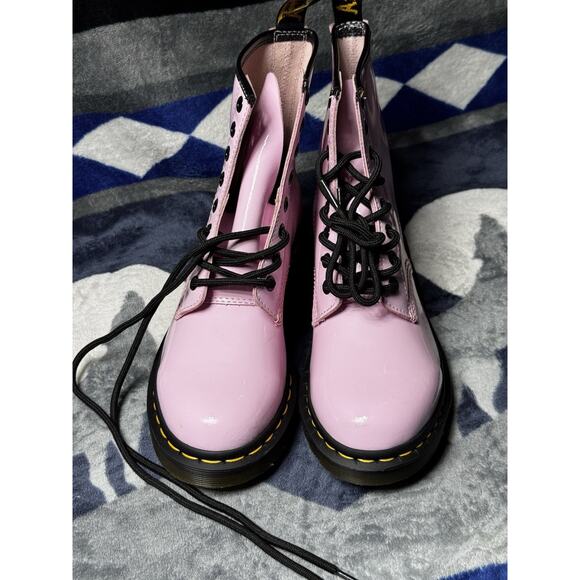Dr. Martens 1460 Boot Lovely Pale Pink Doc Patent Women’s US 6 UK 4 EU 37 Cute - Picture 13 of 14